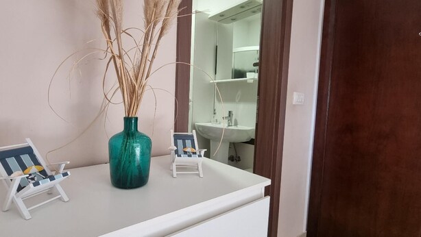 Ảnh chưa phân loại, 1 trong số 13 ảnh, nút