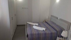 Room - Sciesa Apartment 1st Floor - Air Conditioning - Wifi (Avola)