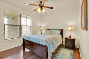2 chambres, Wi-Fi gratuit, draps fournis