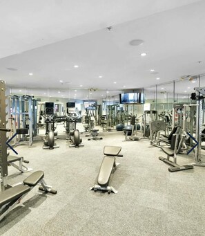 Gym - 7550 Kirby Dr (Houston)