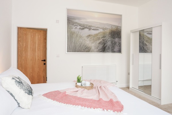 Cottage | 3 bedrooms, WiFi (free), individually decorated, individually furnished