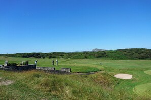Golf - The School House (Holyhead)