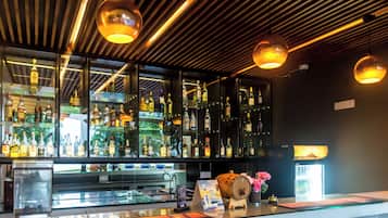 Poolside bar