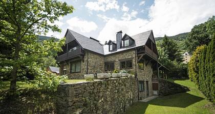 Chalet in Vielha near Baqueira Ski Resort