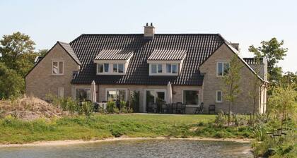 Villa auf Texel nahe Ferienpark De Krim