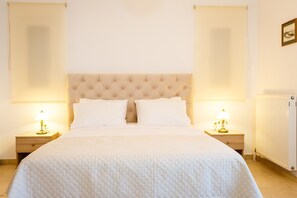 4 bedrooms, iron/ironing board, free WiFi