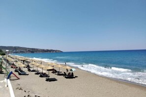 Beach nearby - Villa in Kamilari near Child-Friendly Beach (Kamilari)