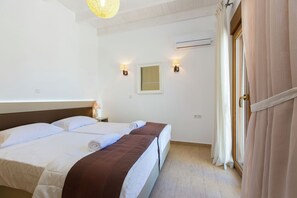 4 chambres, fer et planche à repasser, Wi-Fi gratuit