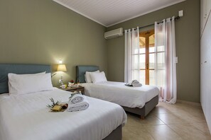 6 slaapkamers, een strijkplank/strijkijzer, gratis wifi