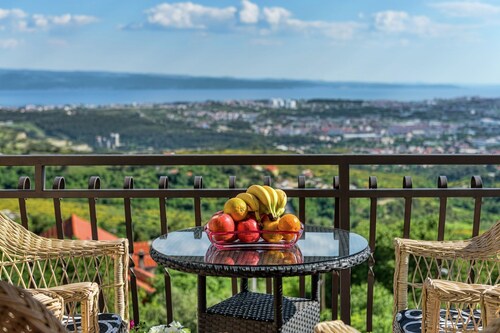 Villa in Solin with Private Pool and Garden