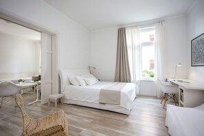 5 Schlafzimmer, Bügeleisen/Bügelbrett, kostenloses WLAN