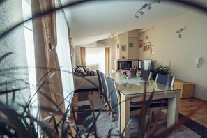 Dining - Holiday Home in Imotski with Pool (Imotski)