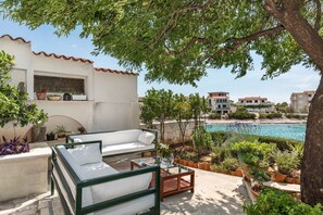 Terrace/patio - Holiday Home Kanica by Adriatic Sea (Rogoznica, Dvornice-Kanica)