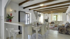 Dining - Villa in Lupoglav with Pool near the Sea (DOLENJA VAS (LUPOGLAV))