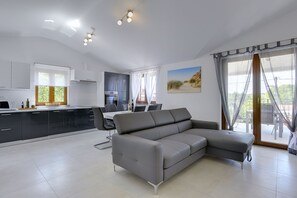 Smart TV, ping pong