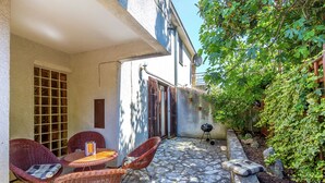 Unclassified image, 5 of 14, button - Holiday Home in Pula near Crystal Clear Sea (Pula)