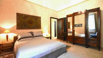 2 Schlafzimmer, Bügeleisen/Bügelbrett, kostenloses WLAN