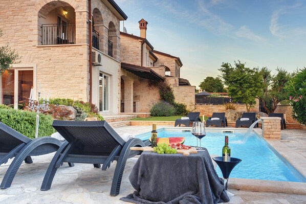 Piscina