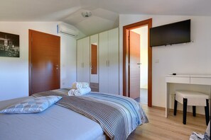4 chambres, accès Internet