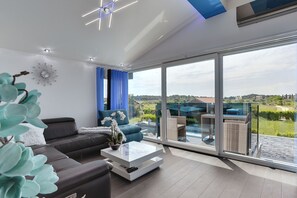 Smart-tv, bordtennisbord