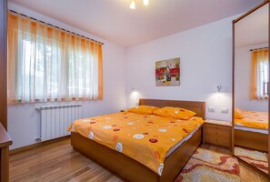 5 bedrooms, free WiFi