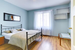 4 bedrooms, travel crib, free WiFi - Villa in Marmajola with Private Pool (VODNJAN)