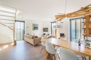 Smart TV, fireplace - Villa Oesterdam | 6 persons (Tholen)