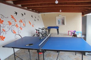 Game room - Mansion in Case Alte with Pool & Garden (Sant'omero)