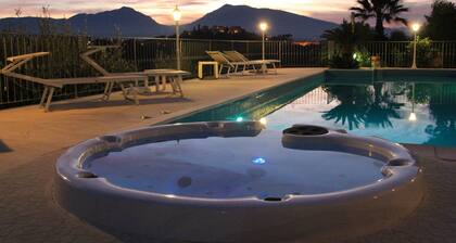 Mansion in Case Alte with Pool & Garden