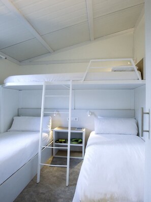 2 bedrooms, free WiFi - Chalet in Spain with Covered Veranda (Tarragona)