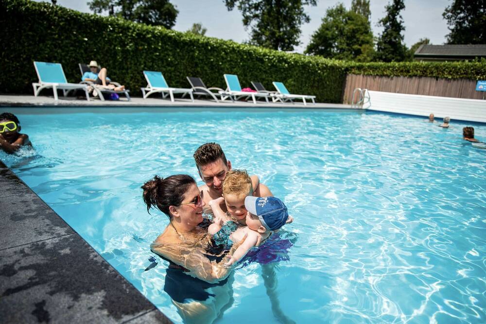 Nice chalet on a holiday park near Cromvoirt