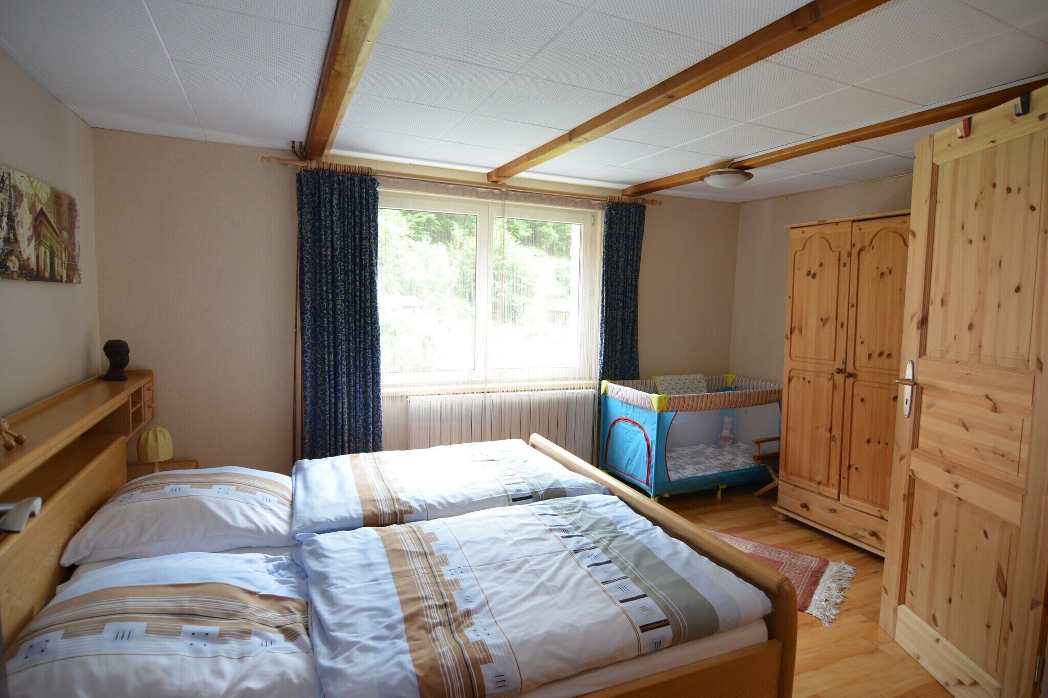 5 Schlafzimmer, Reisekinderbett, kostenloses WLAN