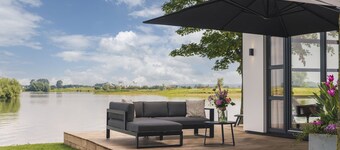 Cozy Riverside Escape