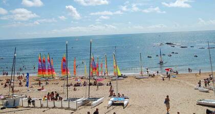 En Bord de Mer, vue et Accès Direct à la Plage