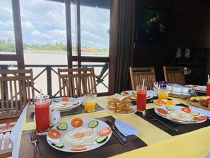 Gratis kontinental morgenmad hver dag