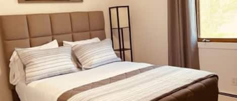 1 slaapkamer, een bureau, een strijkplank/strijkijzer, gratis wifi