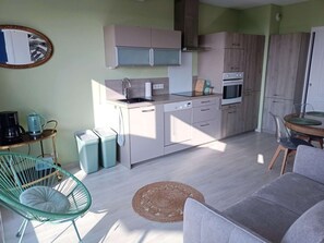 Interior - Apartment with Terrace and Private Parking, Near Shops (Wimereux)