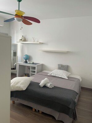 3 bedrooms, iron/ironing board, free WiFi, bed sheets - 4 ROOMS 3 BEDROOMS LARGE TERRASSE SOUTH LALANNE (Cannes)