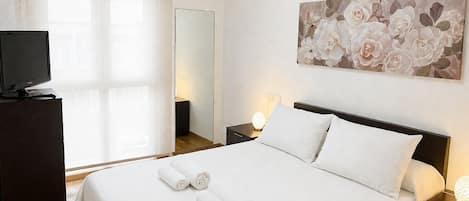1 Schlafzimmer, Bügeleisen/Bügelbrett, Bettwäsche