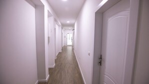 Unclassified image, 3 of 58, button - Hotel Sidi (Tirana)