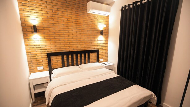 Unclassified image, 1 of 58, button - Hotel Sidi (Tirana)