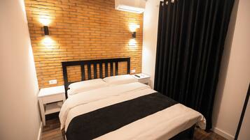 deluxe 3 bedrooms 104 , 105 ,106 | Truy cập Internet không dây miễn phí, bộ trải giường