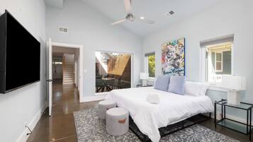 4 bedrooms, iron/ironing board, travel cot, WiFi
