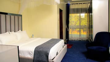 Suite Luxury, balcone, vista giardino | 1 camera, biancheria in cotone egiziano