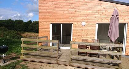 Maison neuve au cĆur de la cĂŽte de granit rose Ă 4 min des plages