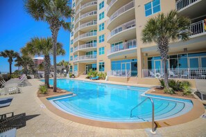 Piscine couverte, piscine chauffée