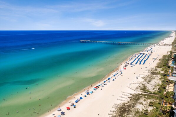 On the beach - Aqua 802 Oceanfront/Hi+Clean Standard/Wifi/ Beach Chairs (Panama City Beach)