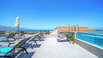 Piscina interna, piscina aquecida