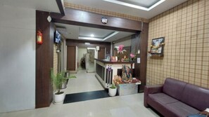 Reception - Goroomgo Paradise Bhubaneswar (Bhubaneshwar)