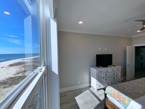 5 chambres, fer et planche à repasser, Wi-Fi gratuit, draps fournis